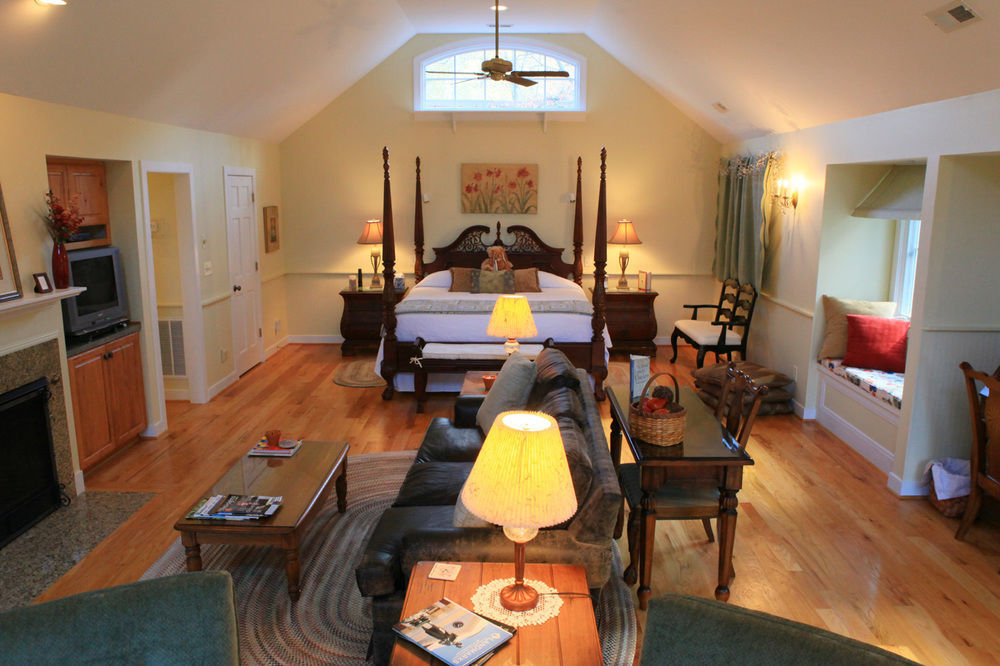 The Inn At Sugar Hollow Farm Crozet Экстерьер фото