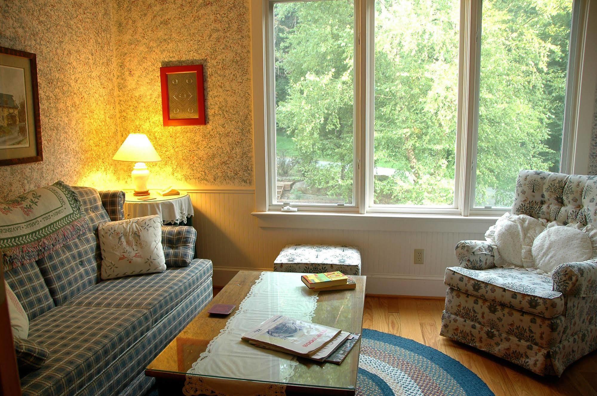 The Inn At Sugar Hollow Farm Crozet Экстерьер фото